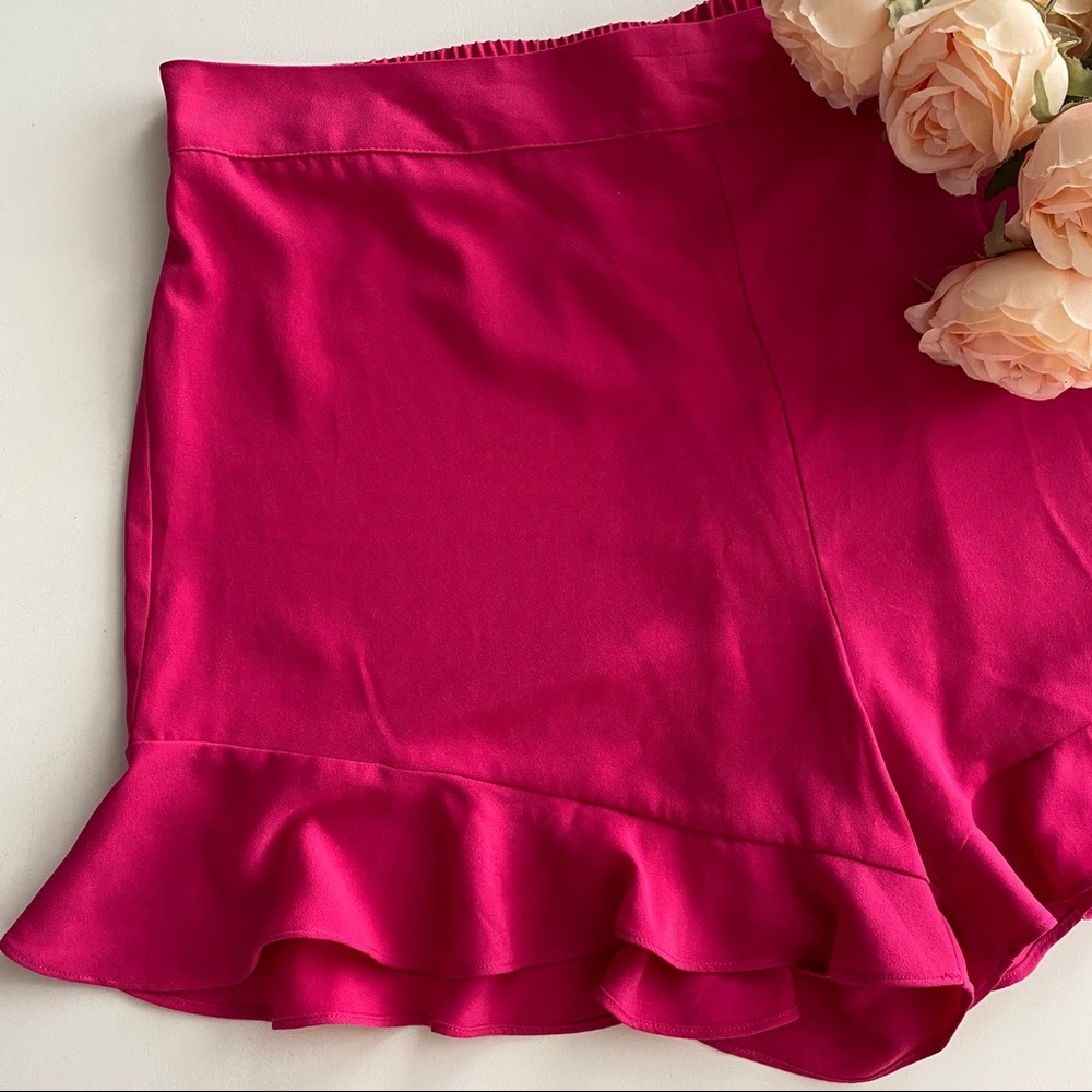Pop of pink ruffle shorts